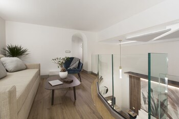 elys suites