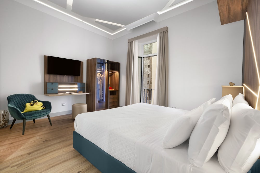 elys suites