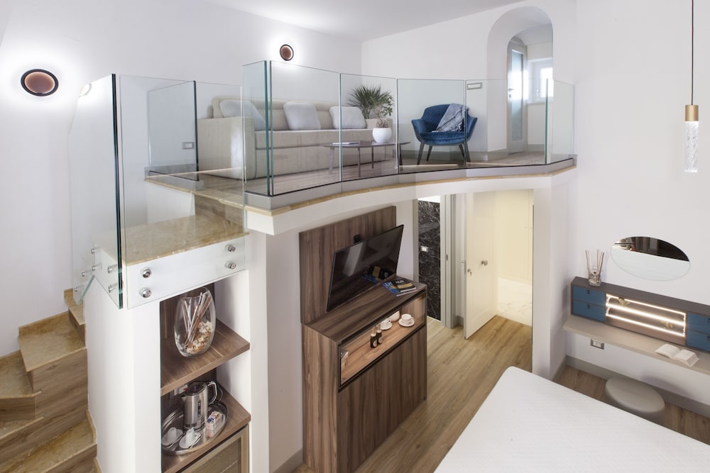 elys suites