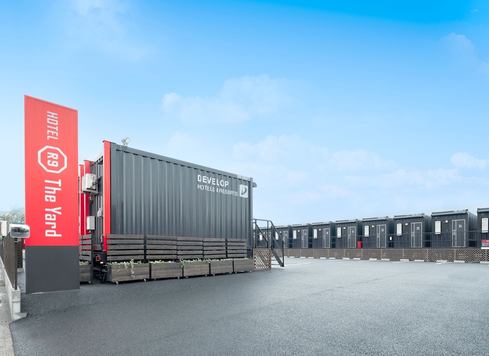 hotel r9 the yard futtsu