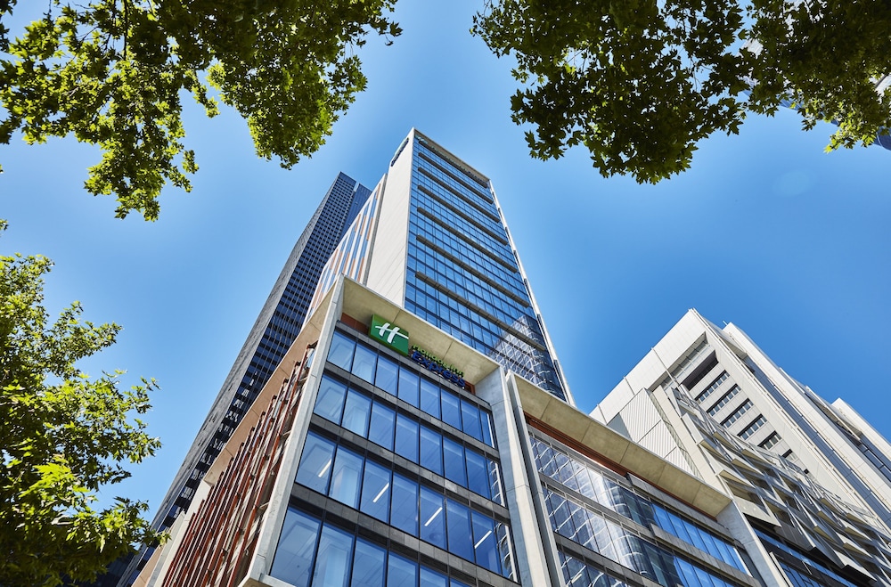 holiday inn express melbourne little collins an ihg hotel