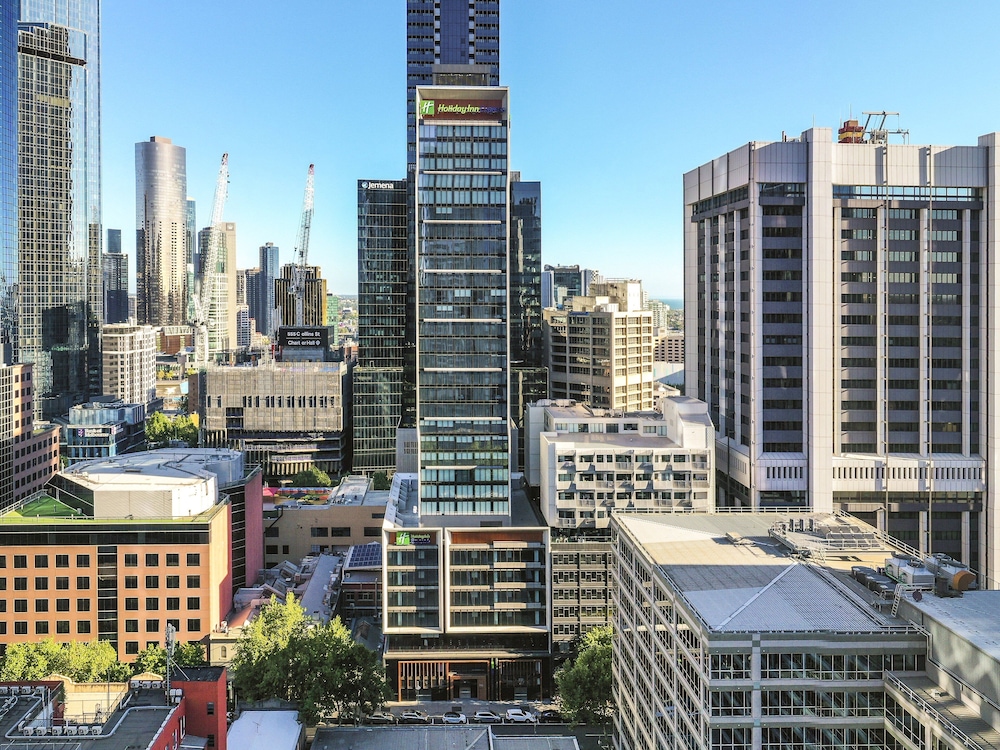 holiday inn express melbourne little collins an ihg hotel