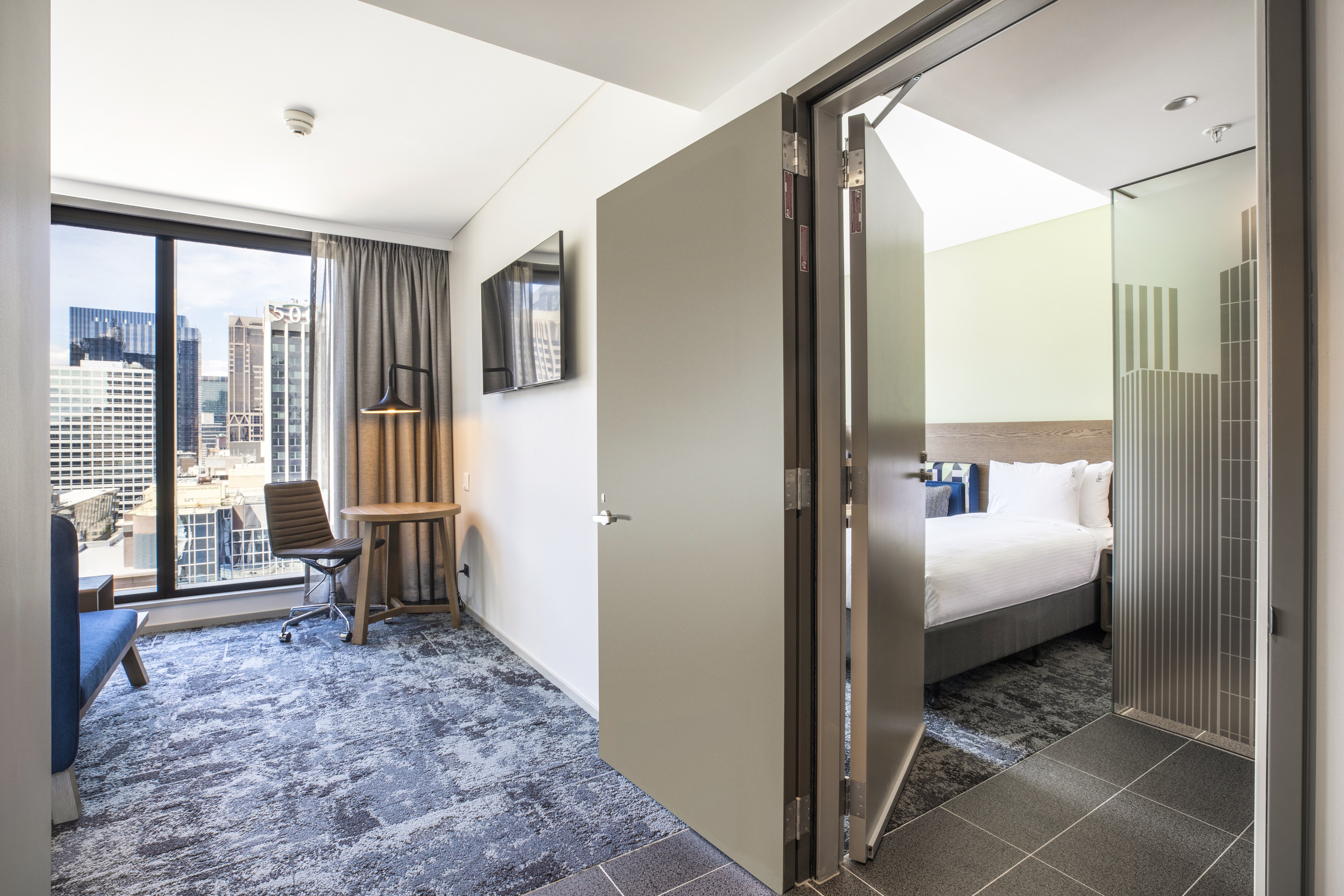 holiday inn express melbourne little collins an ihg hotel