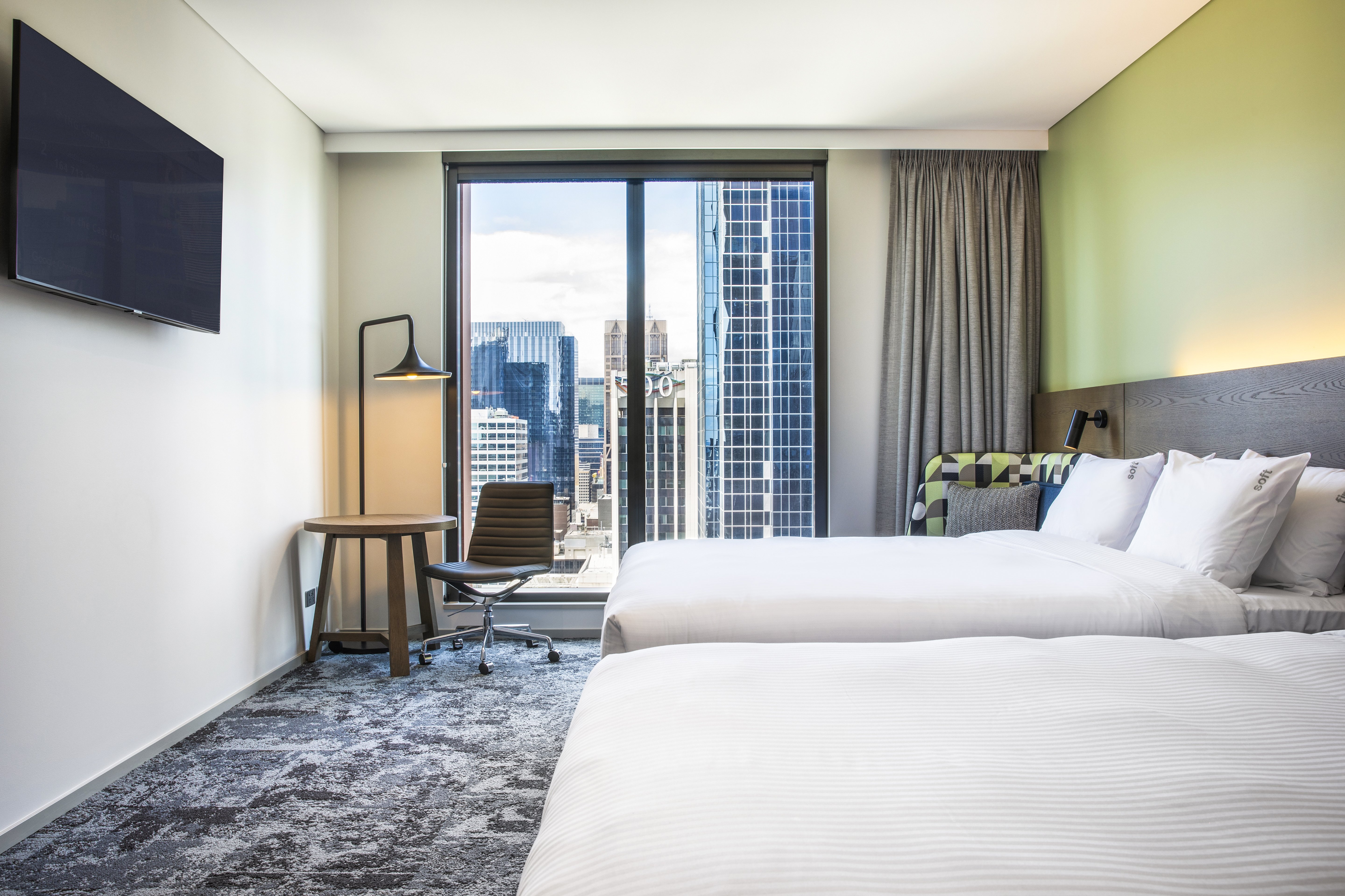 holiday inn express melbourne little collins an ihg hotel