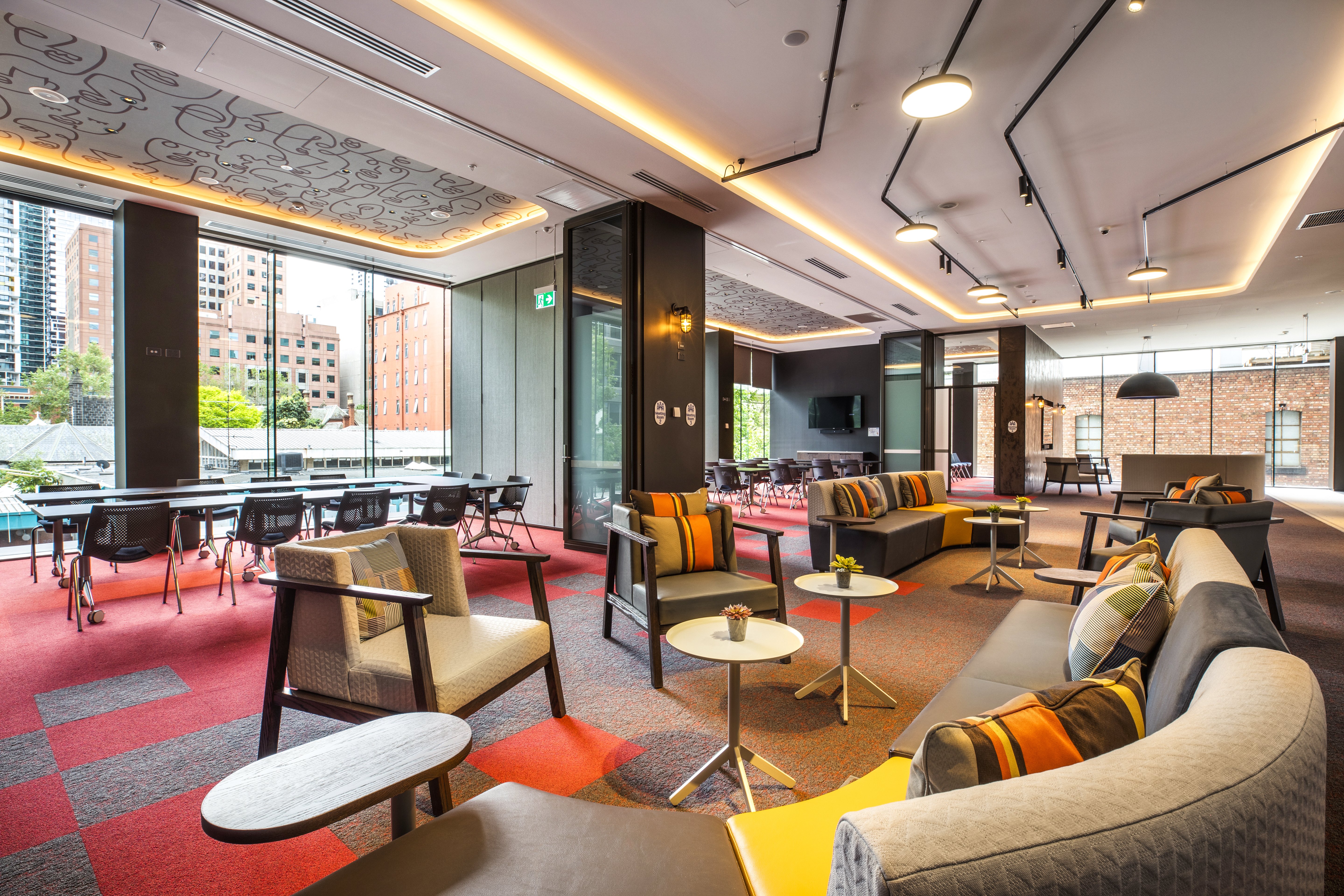 holiday inn express melbourne little collins an ihg hotel
