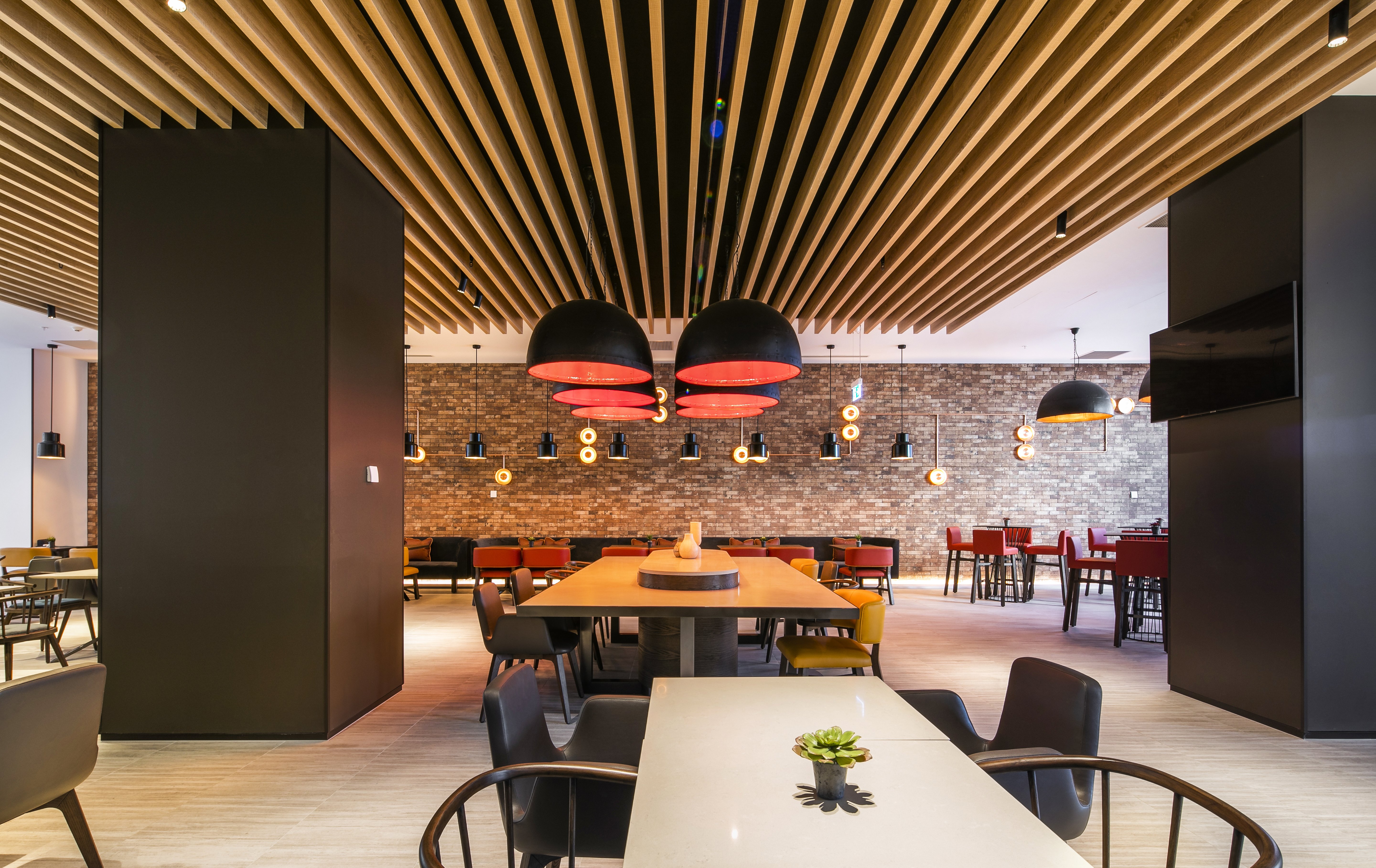 holiday inn express melbourne little collins an ihg hotel