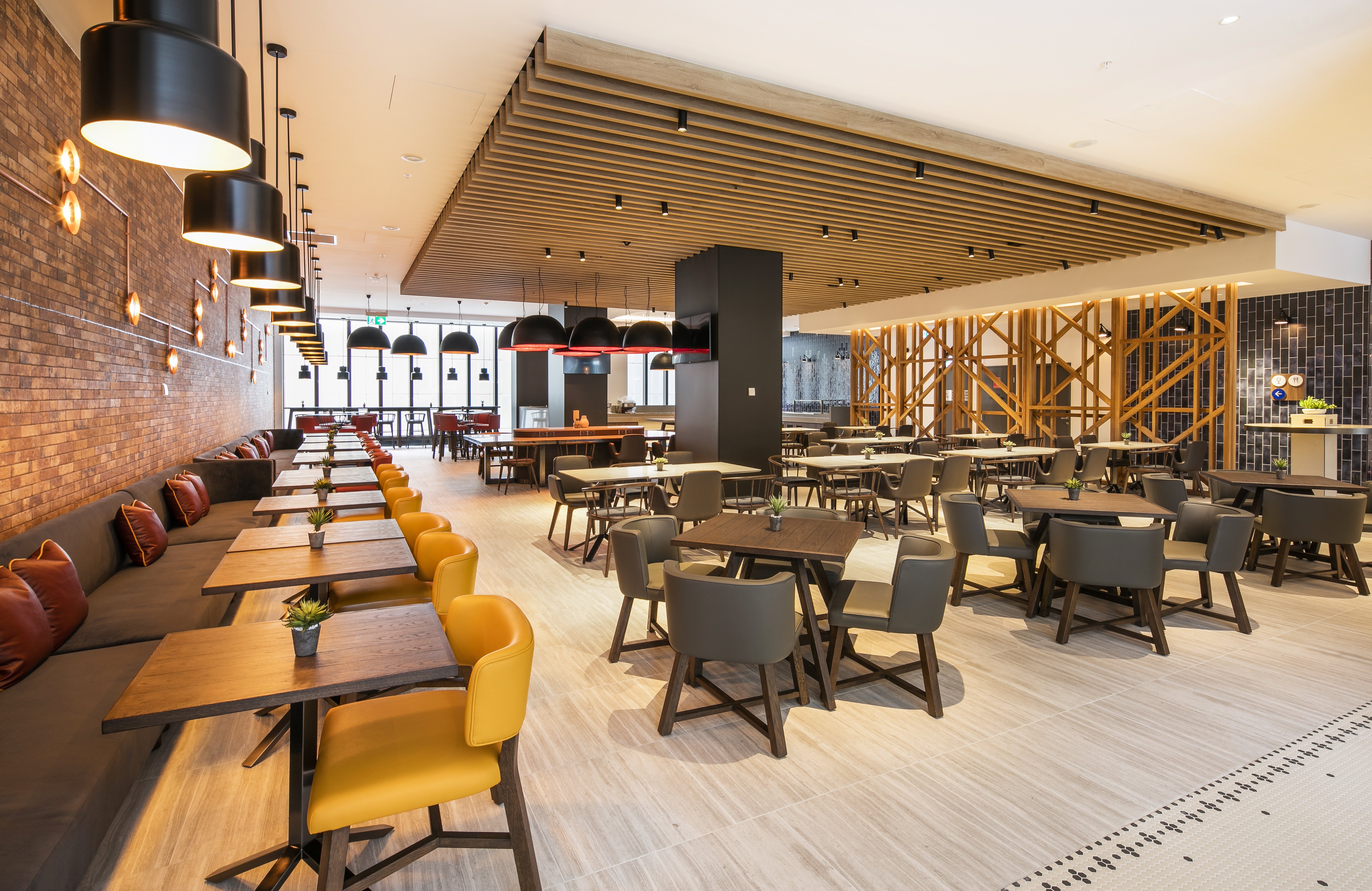 holiday inn express melbourne little collins an ihg hotel