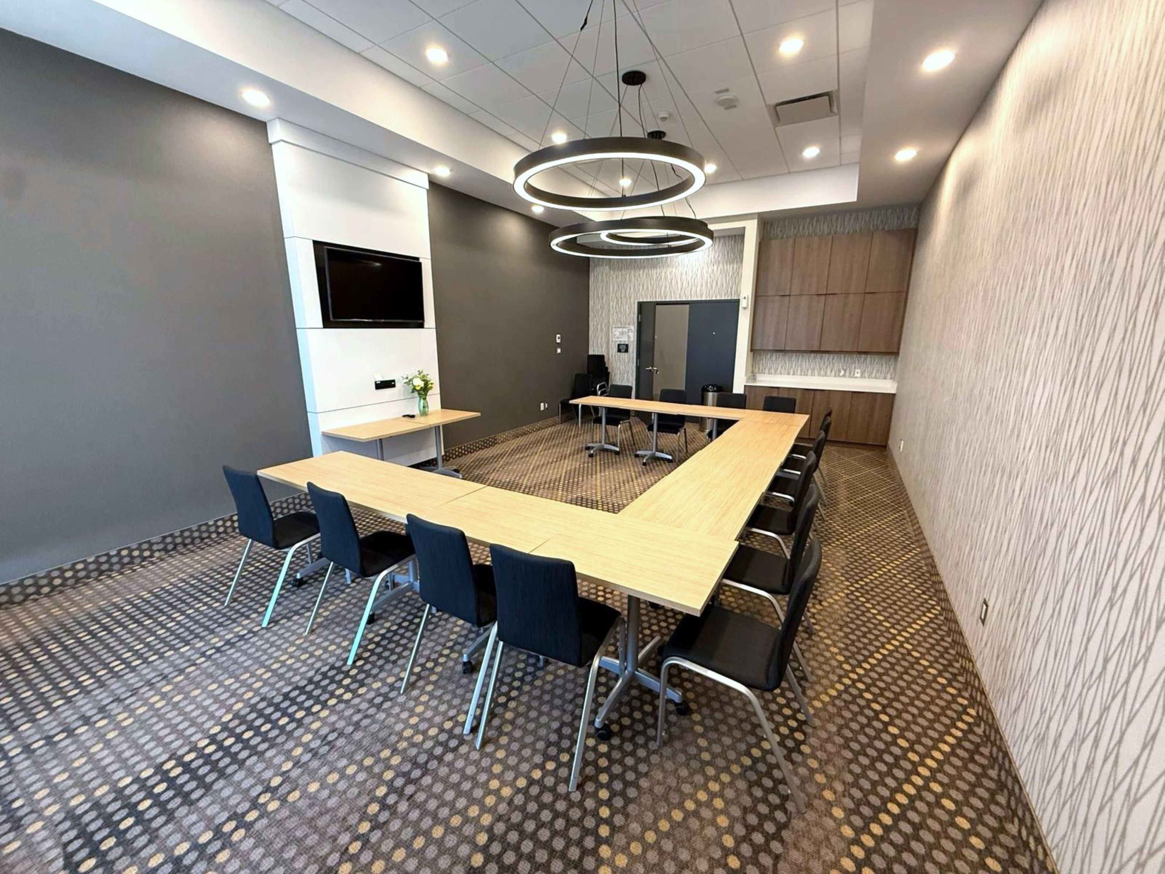 holiday inn gatineau ottawa an ihg hotel