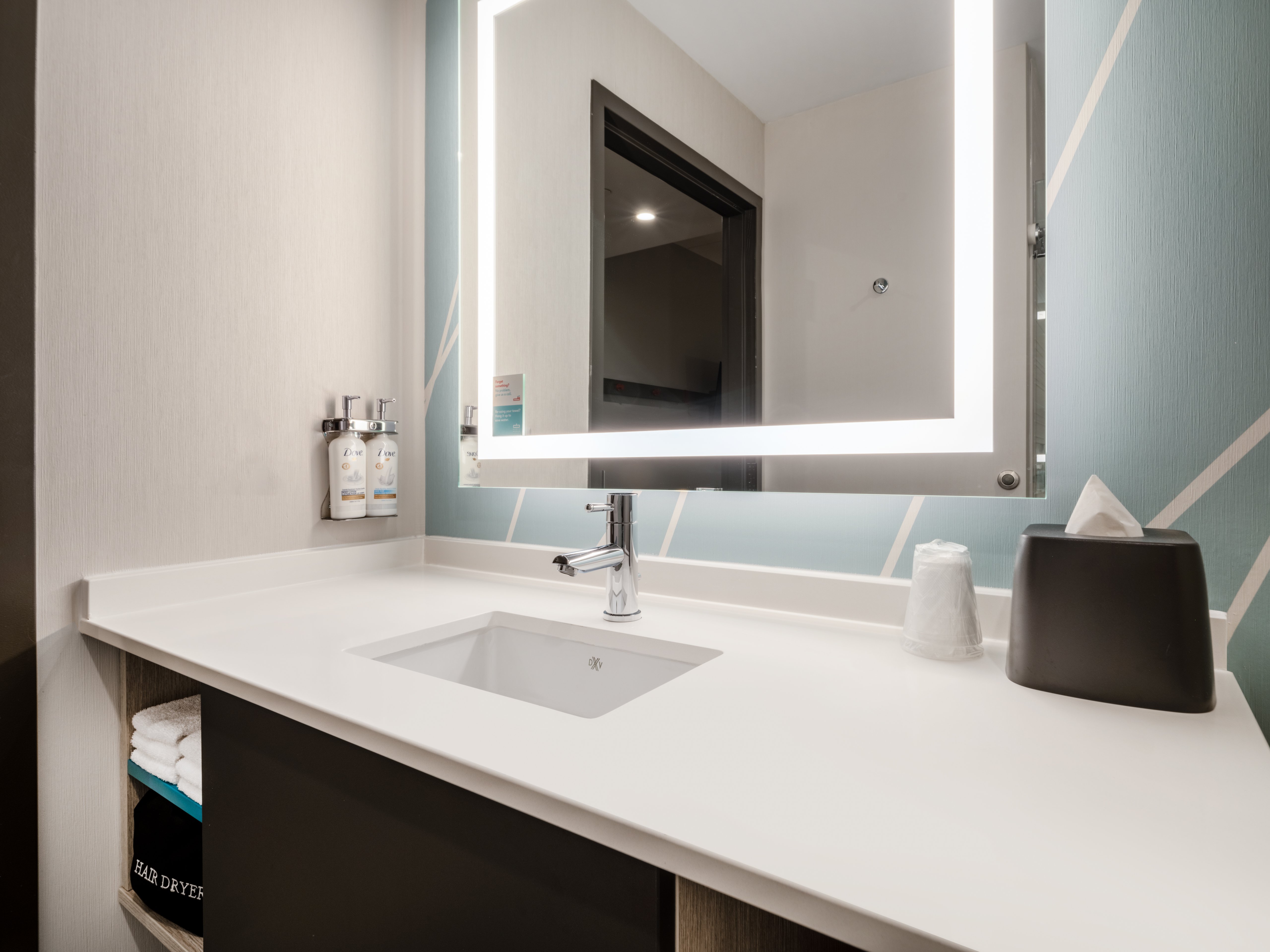 avid hotel toronto vaughan southwest an ihg hotel