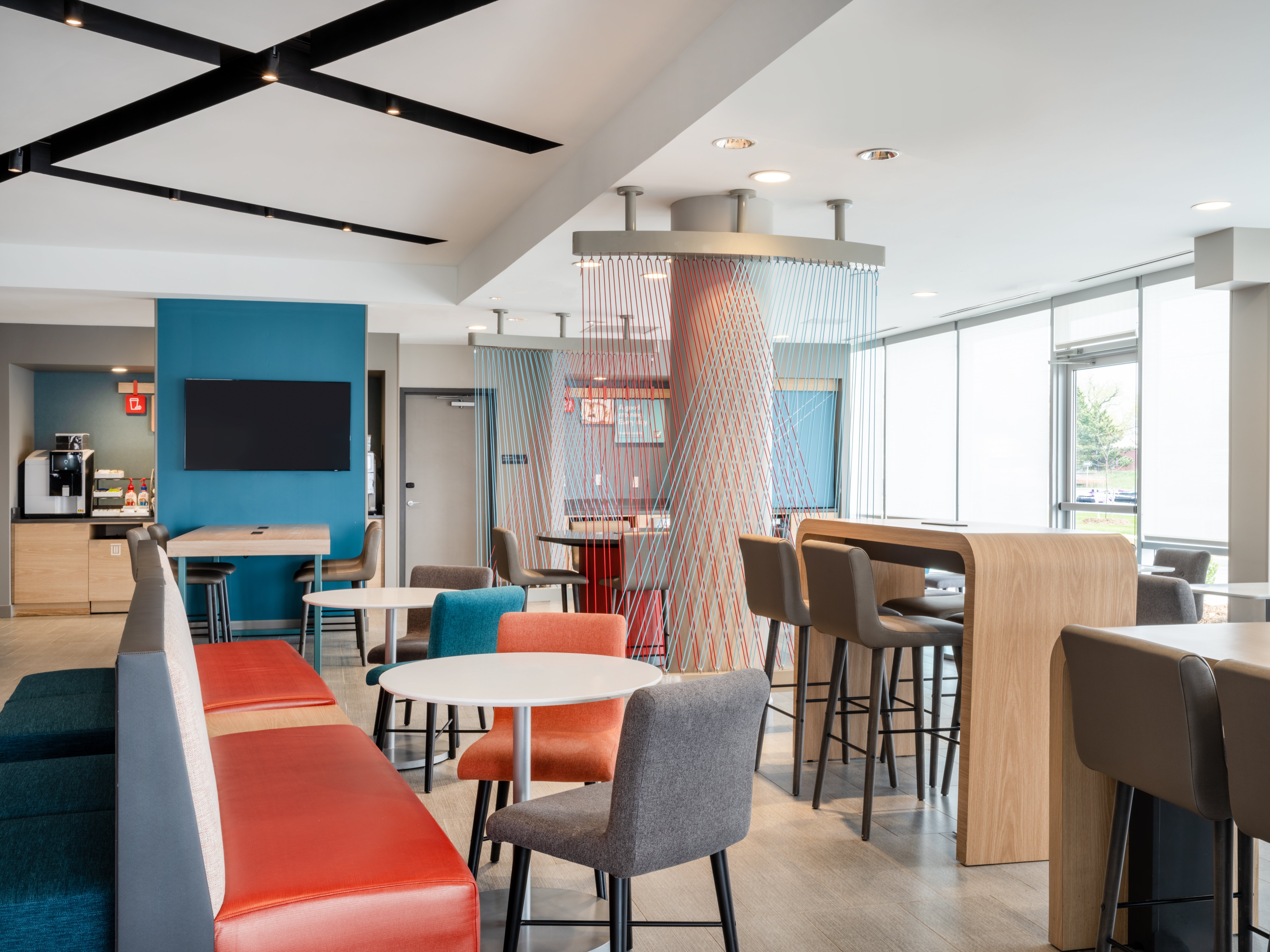 avid hotel toronto vaughan southwest an ihg hotel