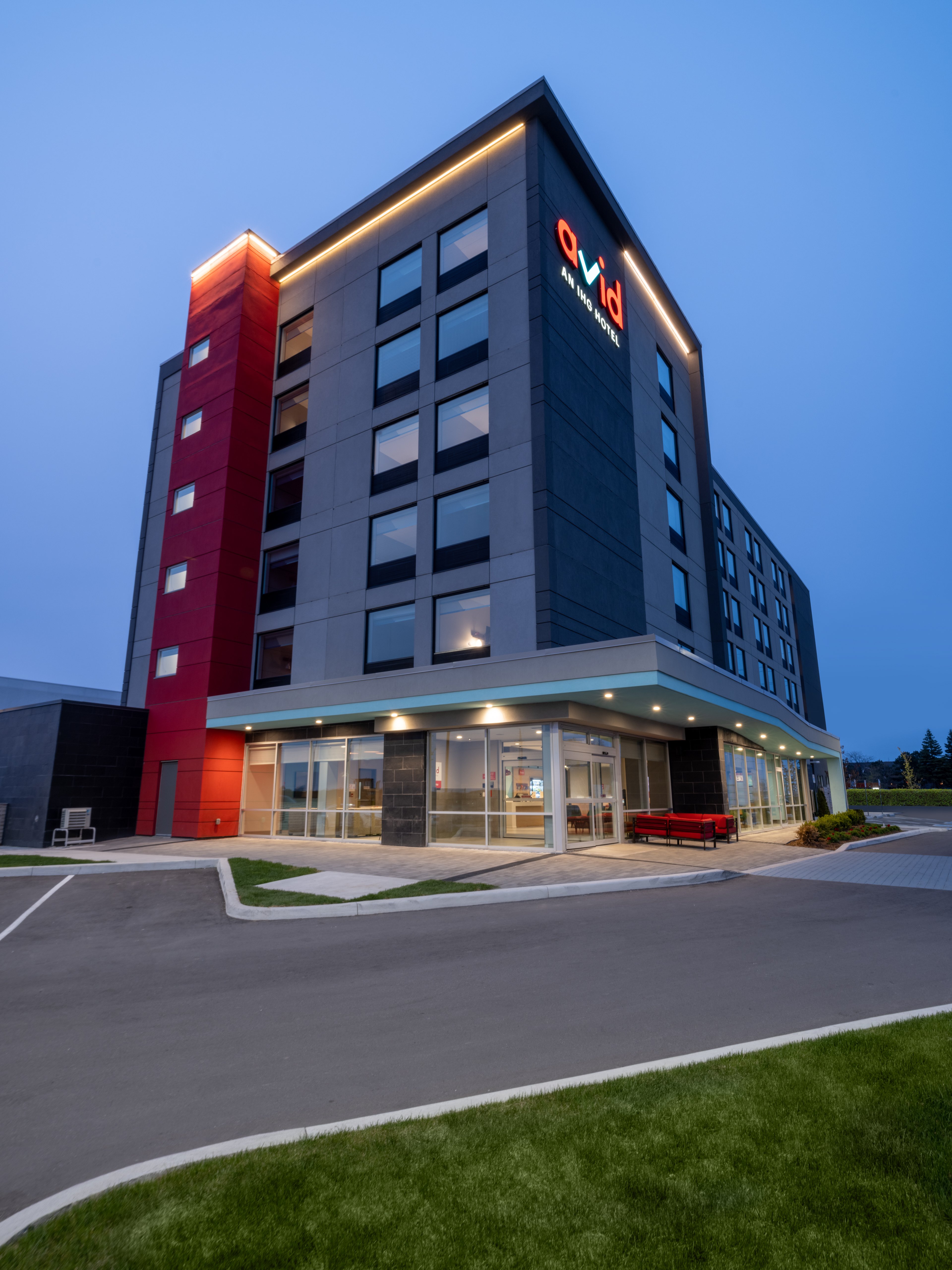 avid hotel toronto vaughan southwest an ihg hotel