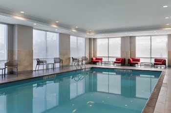 Avid Hotel Toronto - Vaughan Southwest, An Ihg Hotel,,2.5 star