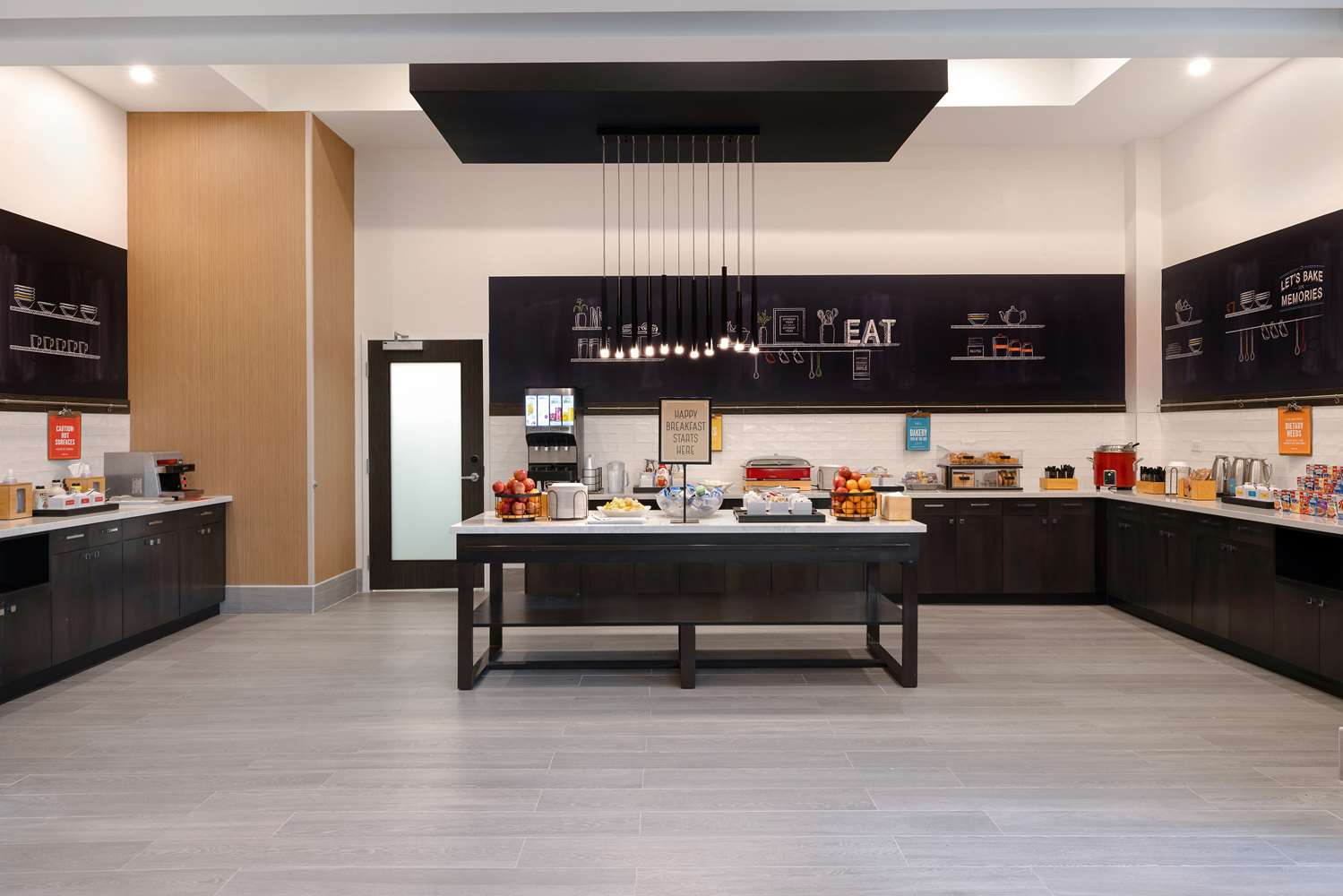 hampton inn and suites by hilton burlington toronto