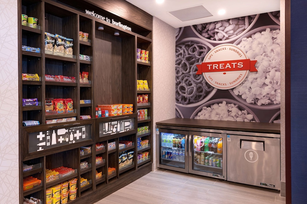 hampton inn and suites by hilton burlington toronto