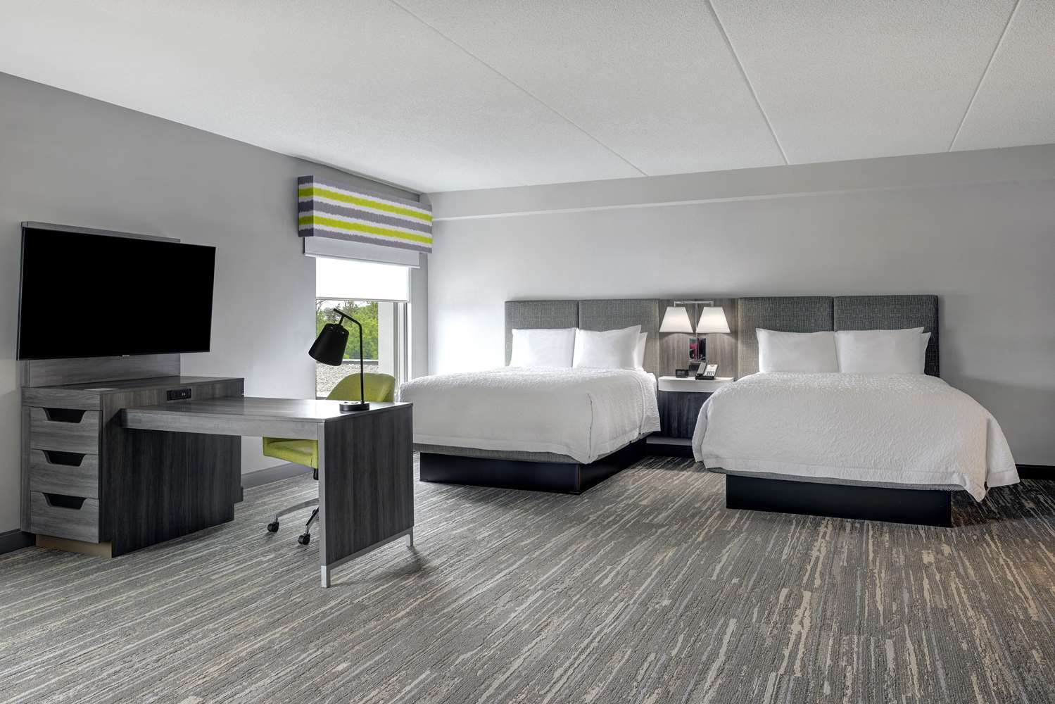 hampton inn and suites by hilton burlington toronto