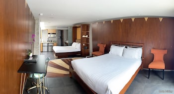 14 west hotel