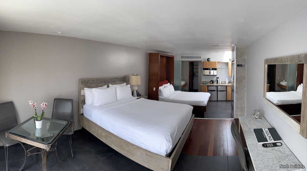 14 west hotel