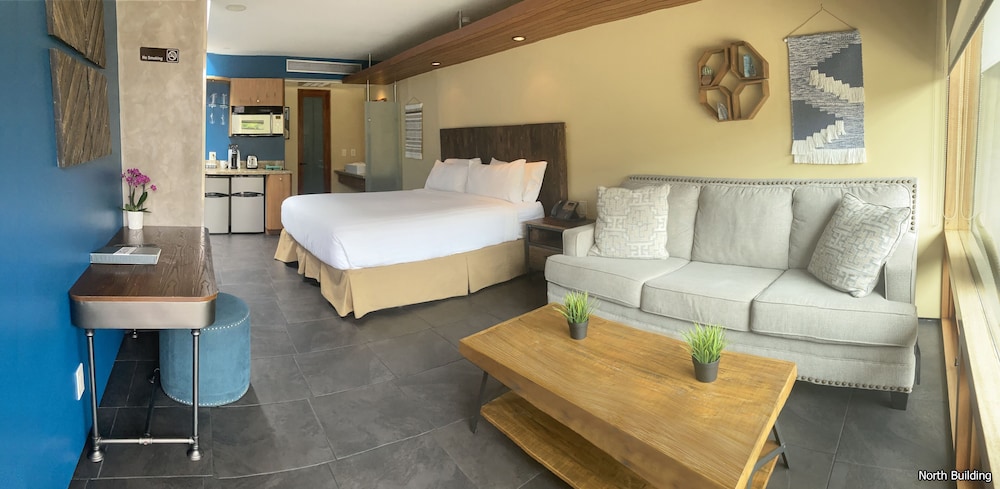 14 west hotel