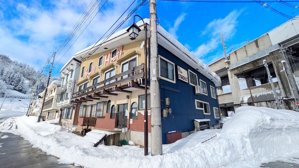 yuzawa lodge sea heil