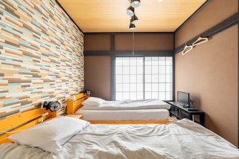 yuzawa lodge sea heil