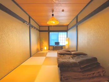 yuzawa lodge sea heil