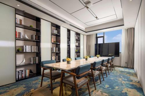 hilton garden inn shenzhen nanshan avenue