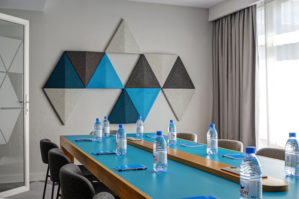 holiday inn express almaty an ihg hotel