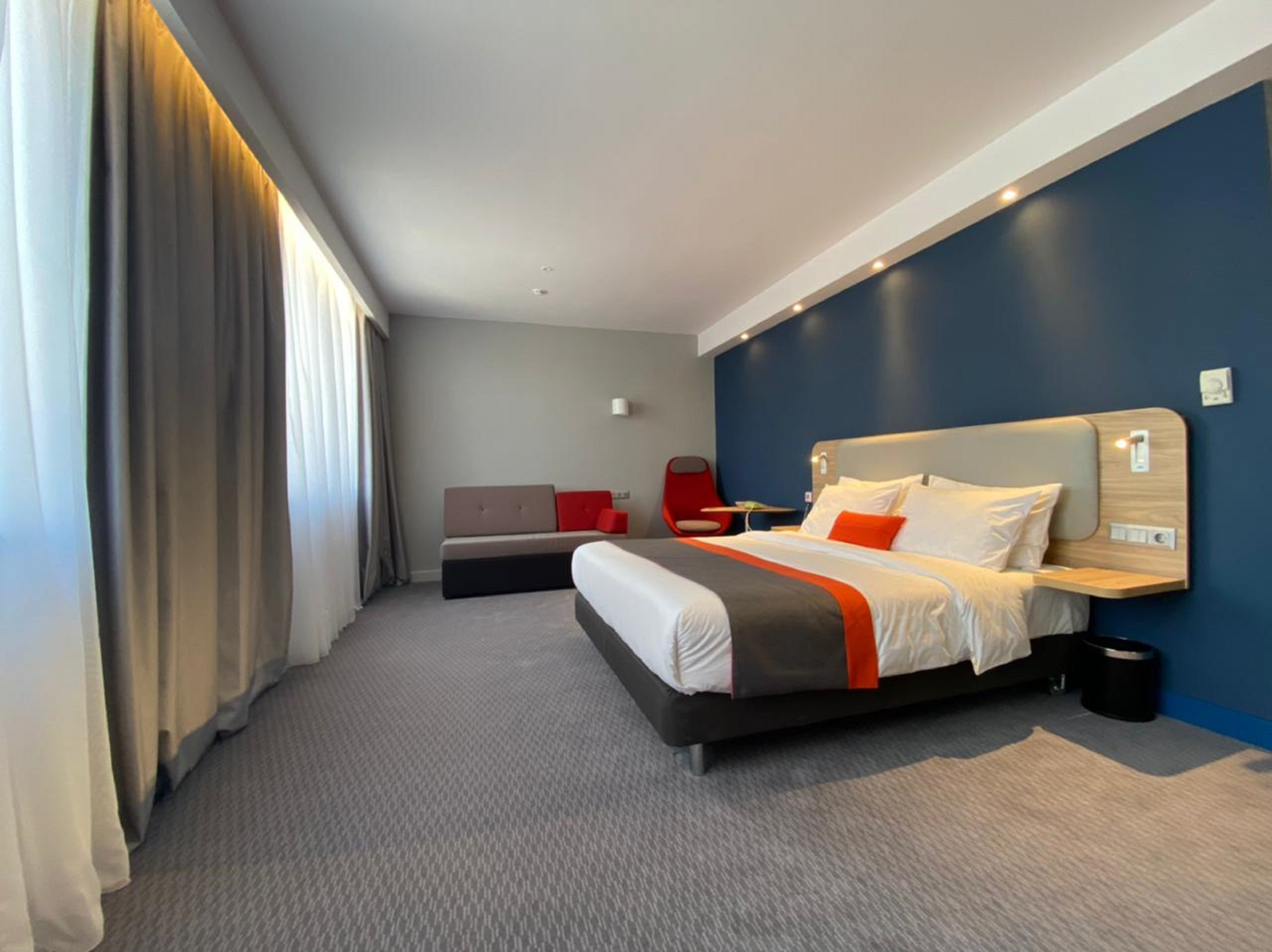 holiday inn express almaty an ihg hotel