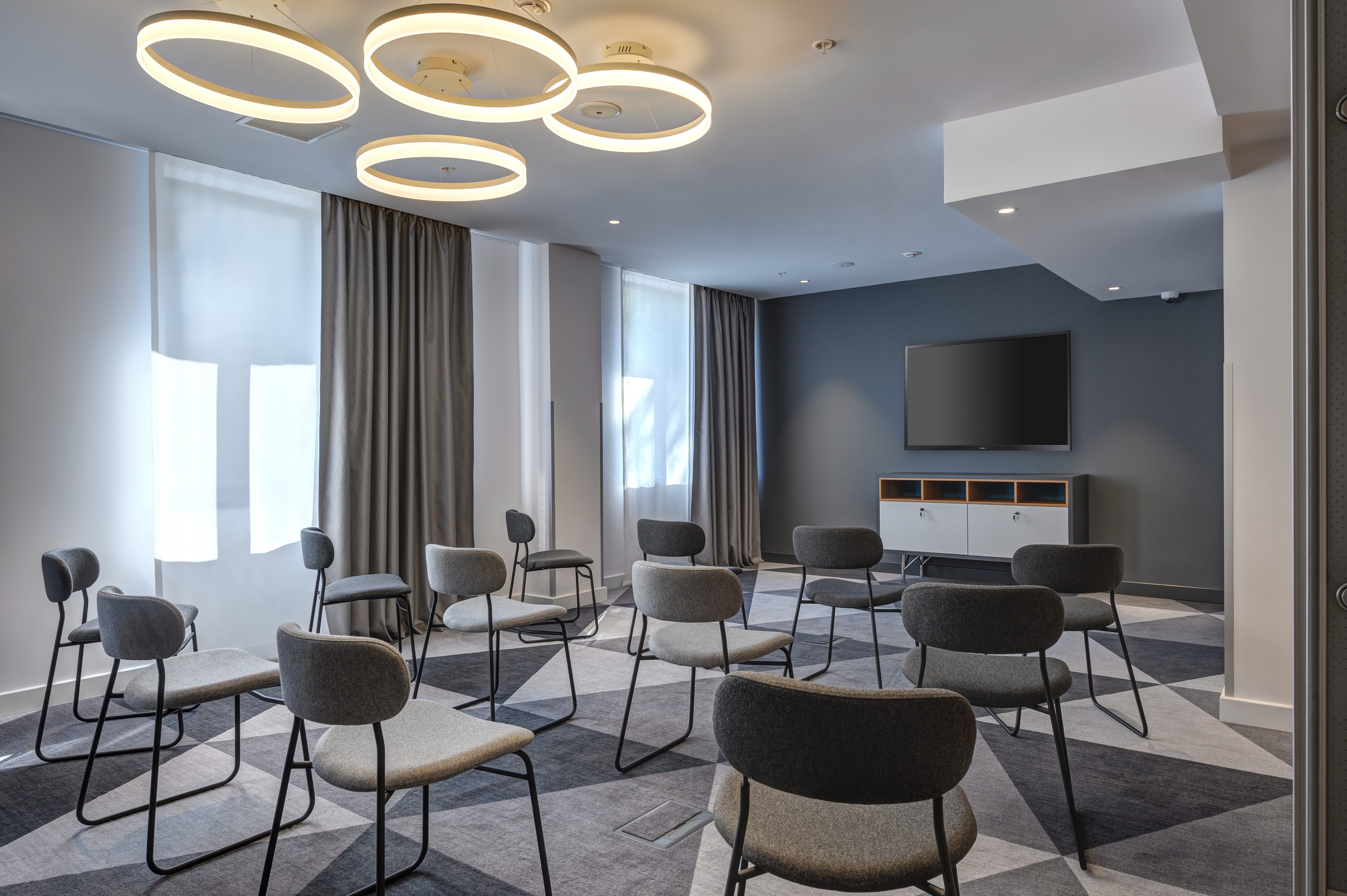 holiday inn express almaty an ihg hotel