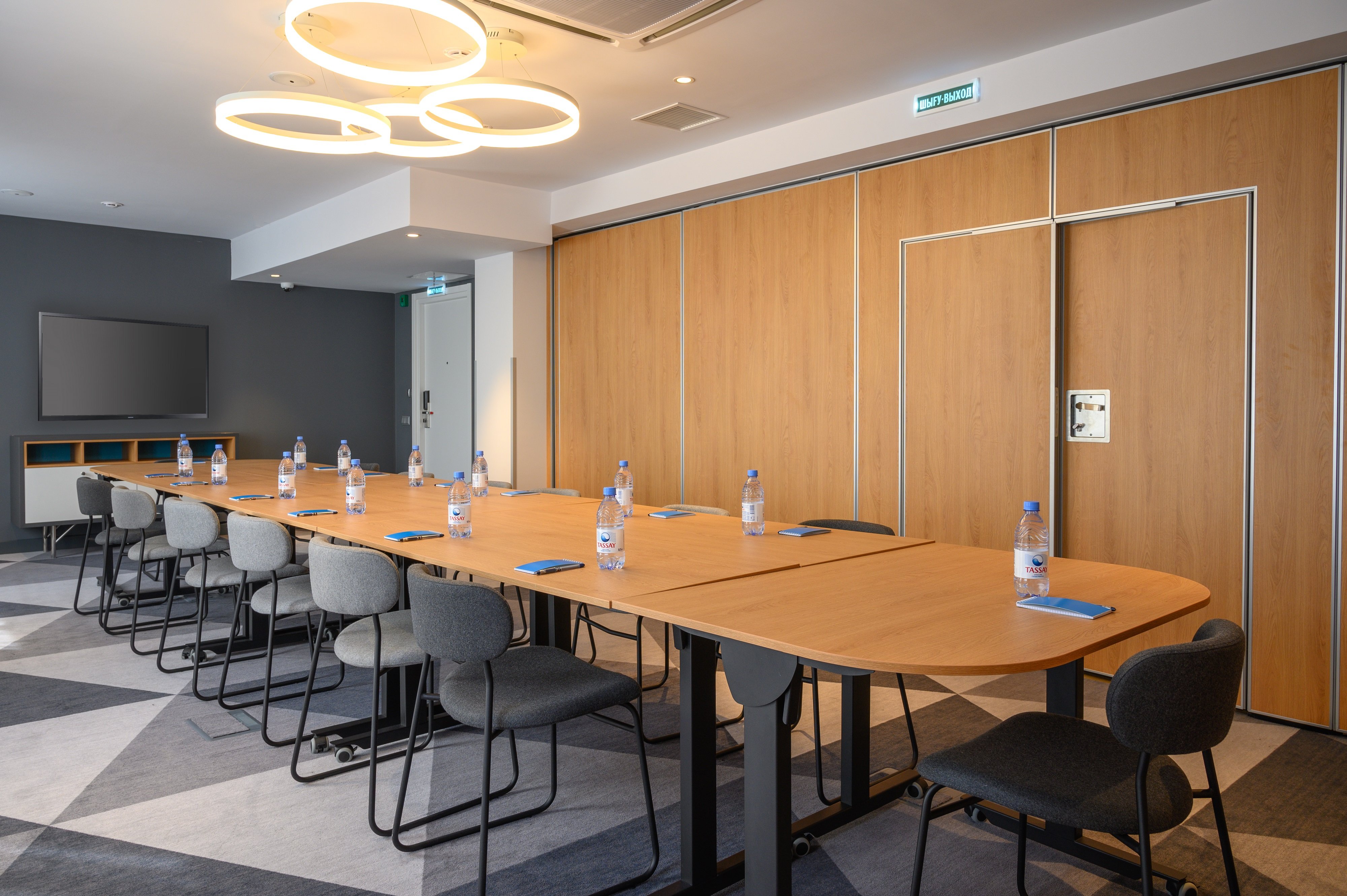 holiday inn express almaty an ihg hotel