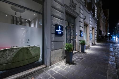 hotel 77 seventy seven