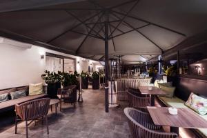 hotel 77 seventy seven