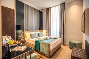 hotel 77 seventy seven