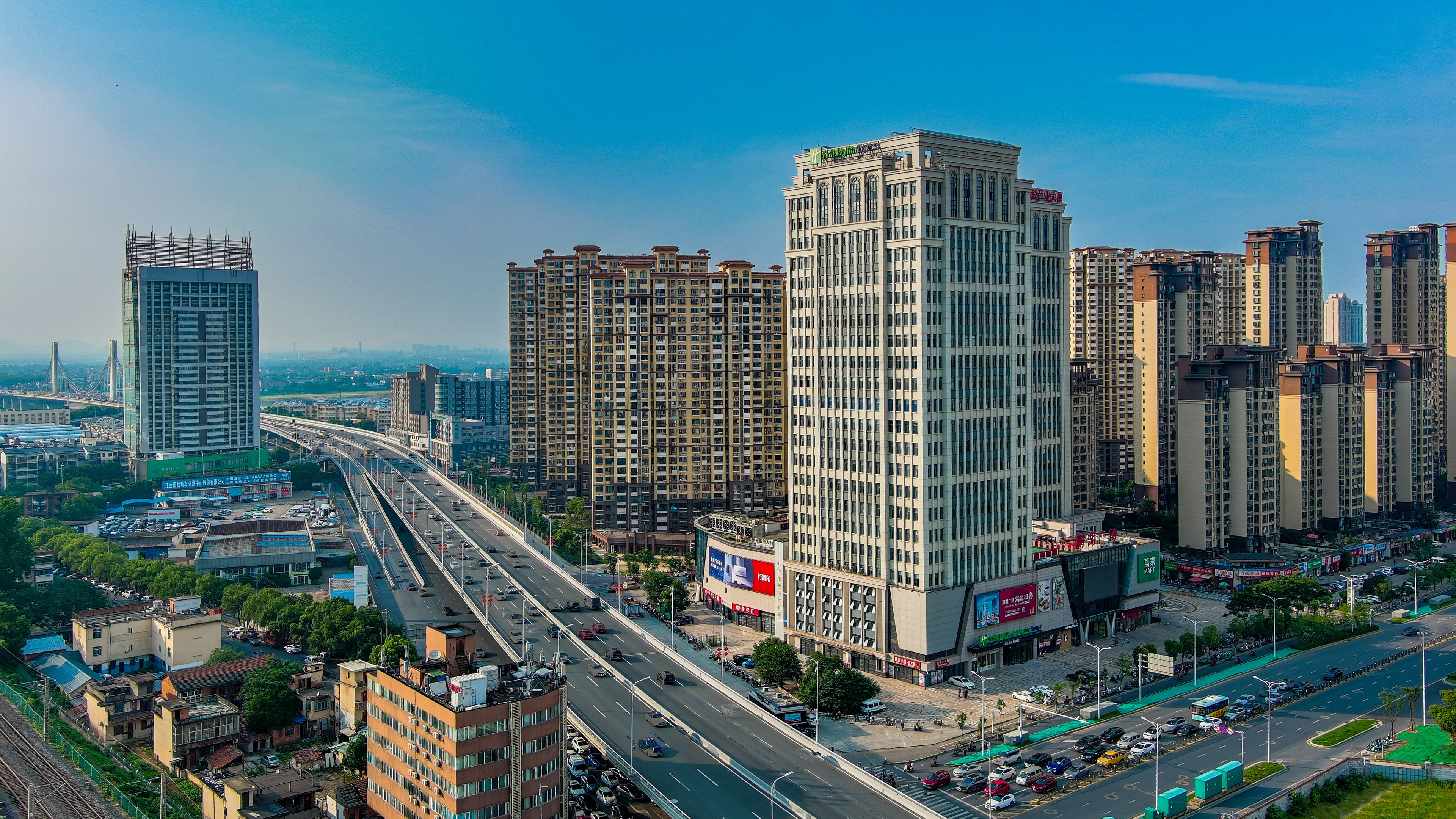 holiday inn express nanchang qingshan lake view