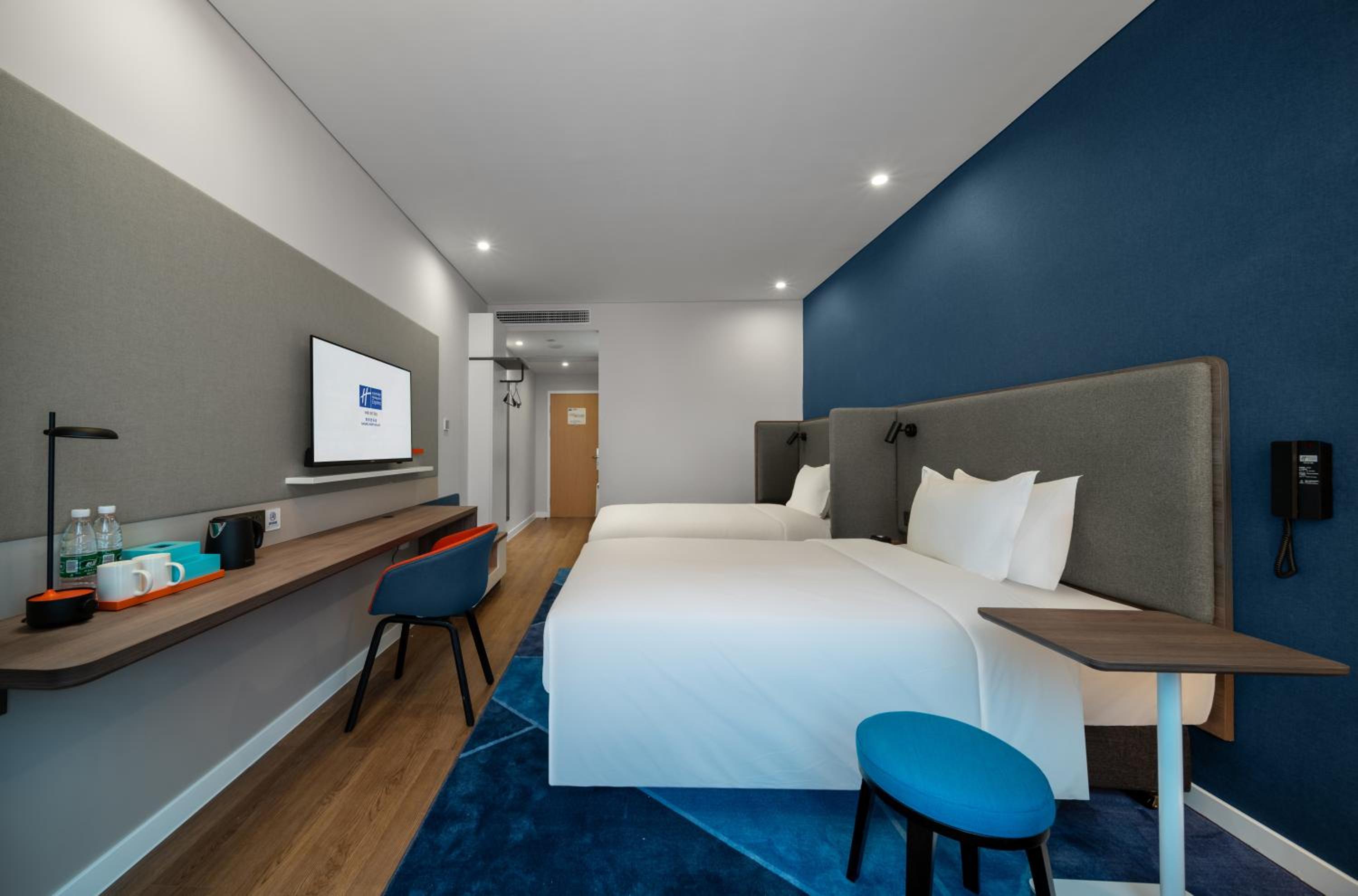 holiday inn express nanjing happy valley an ihg hotel