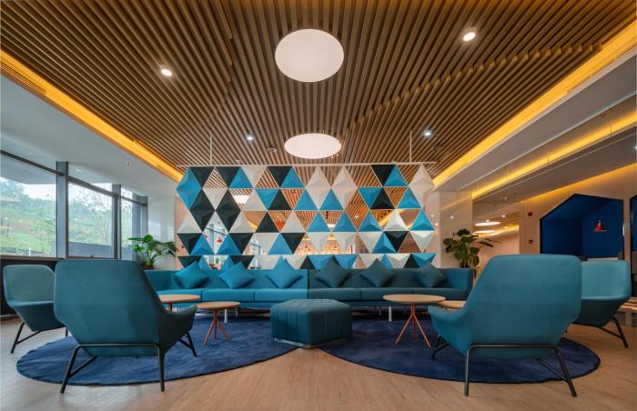 holiday inn express nanjing happy valley an ihg hotel