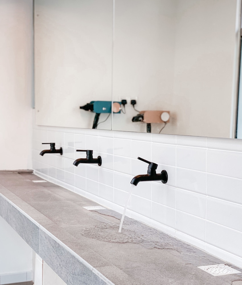sarang hostel kota kinabalu