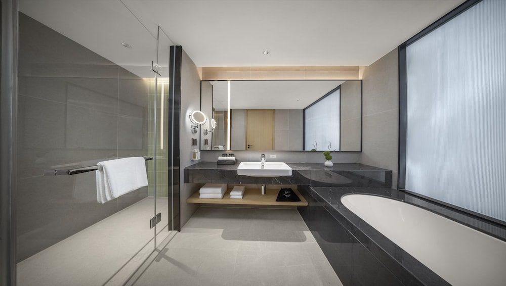 holiday inn qinhuangdao haigang an ihg hotel