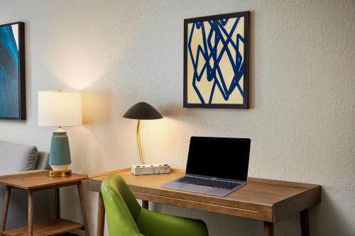 staybridge suites auburn university area an ihg hotel