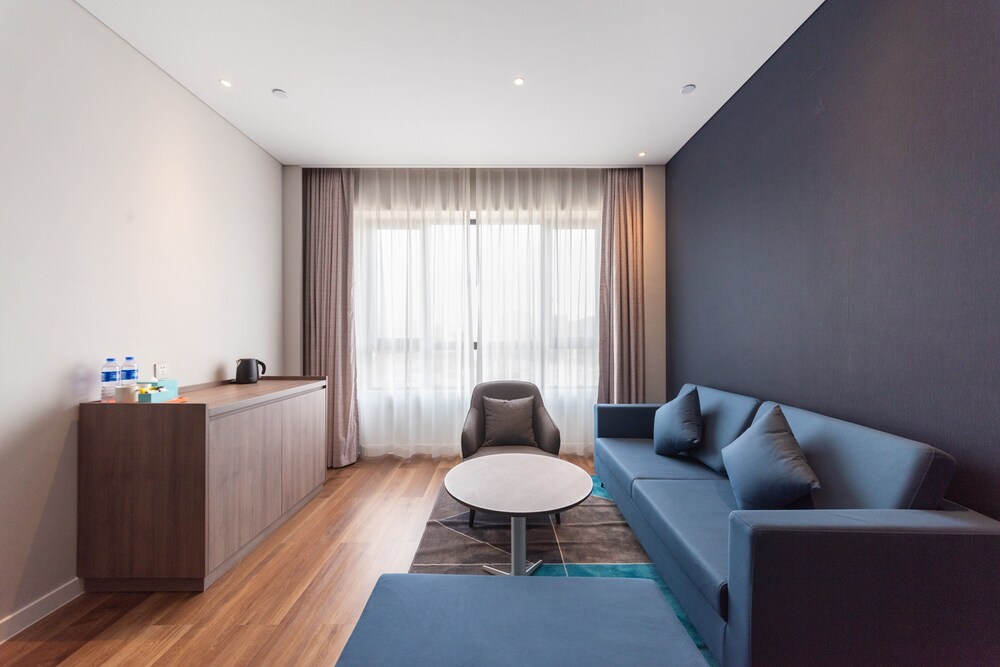holiday inn express dongyang hengdian an ihg hotel