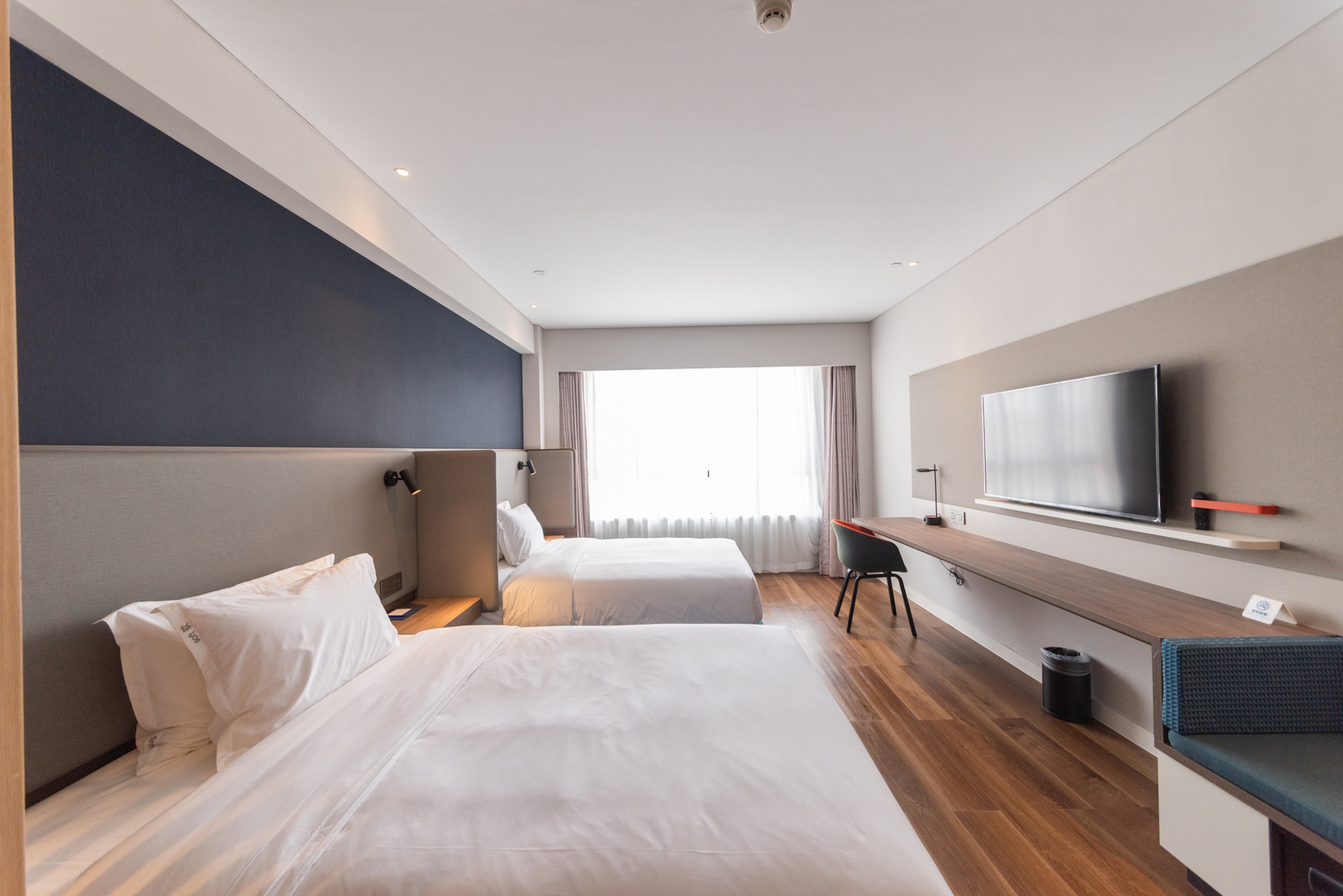 holiday inn express dongyang hengdian an ihg hotel