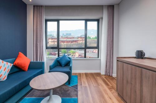 holiday inn express dongyang hengdian an ihg hotel