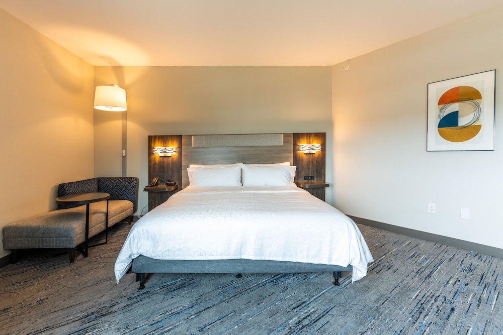 holiday inn express and suites charlottesville an ihg hotel
