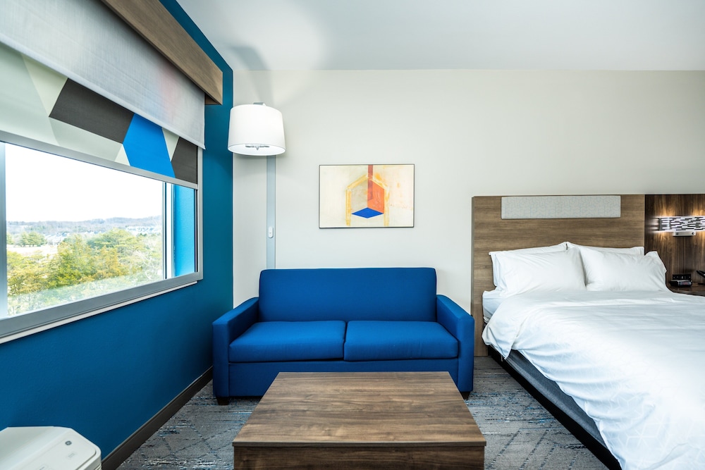holiday inn express and suites charlottesville an ihg hotel