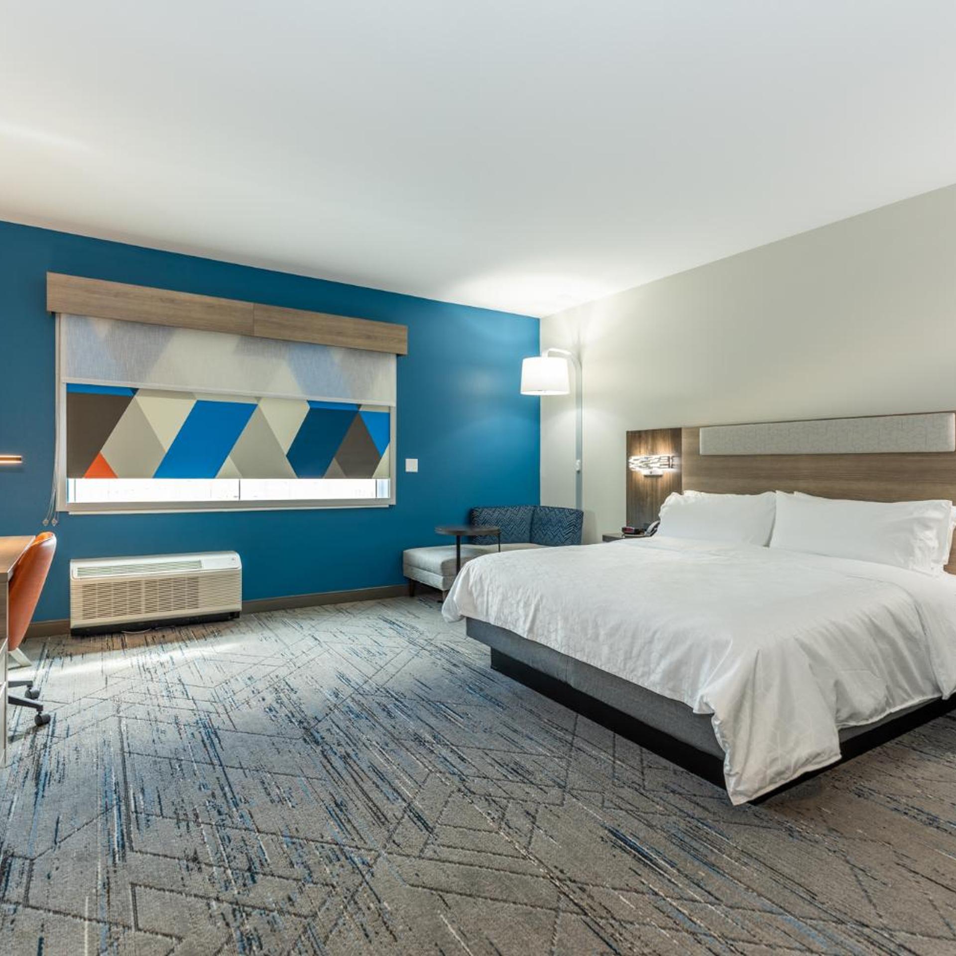 holiday inn express and suites charlottesville an ihg hotel