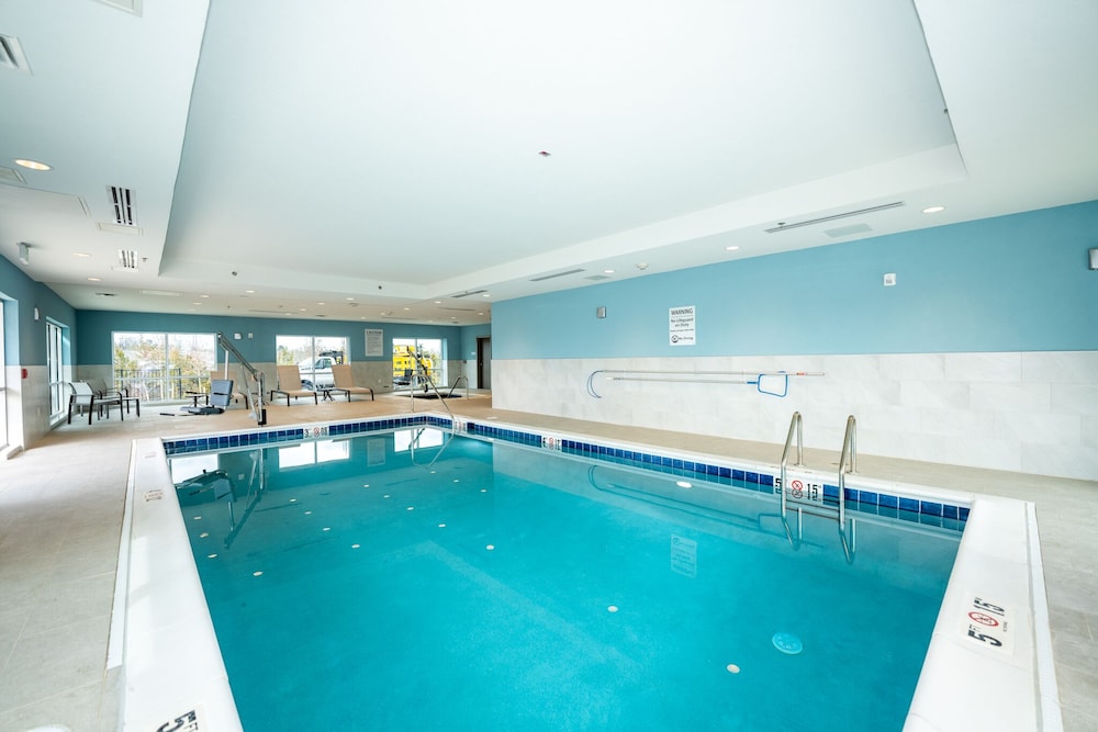 holiday inn express and suites charlottesville an ihg hotel