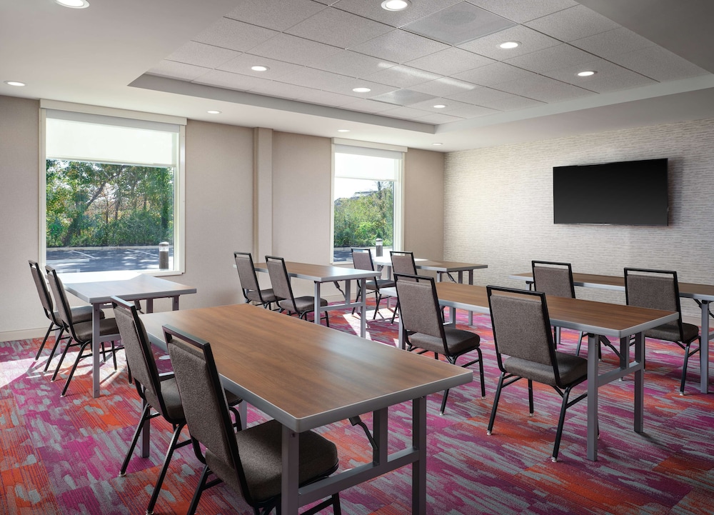 home2 suites by hilton tupelo ms
