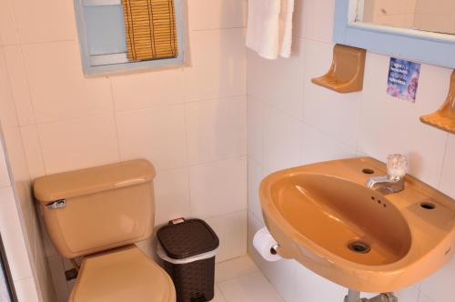 hotel laureles de la villa