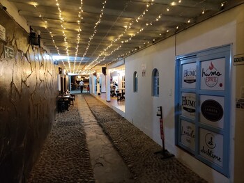 hotel laureles de la villa