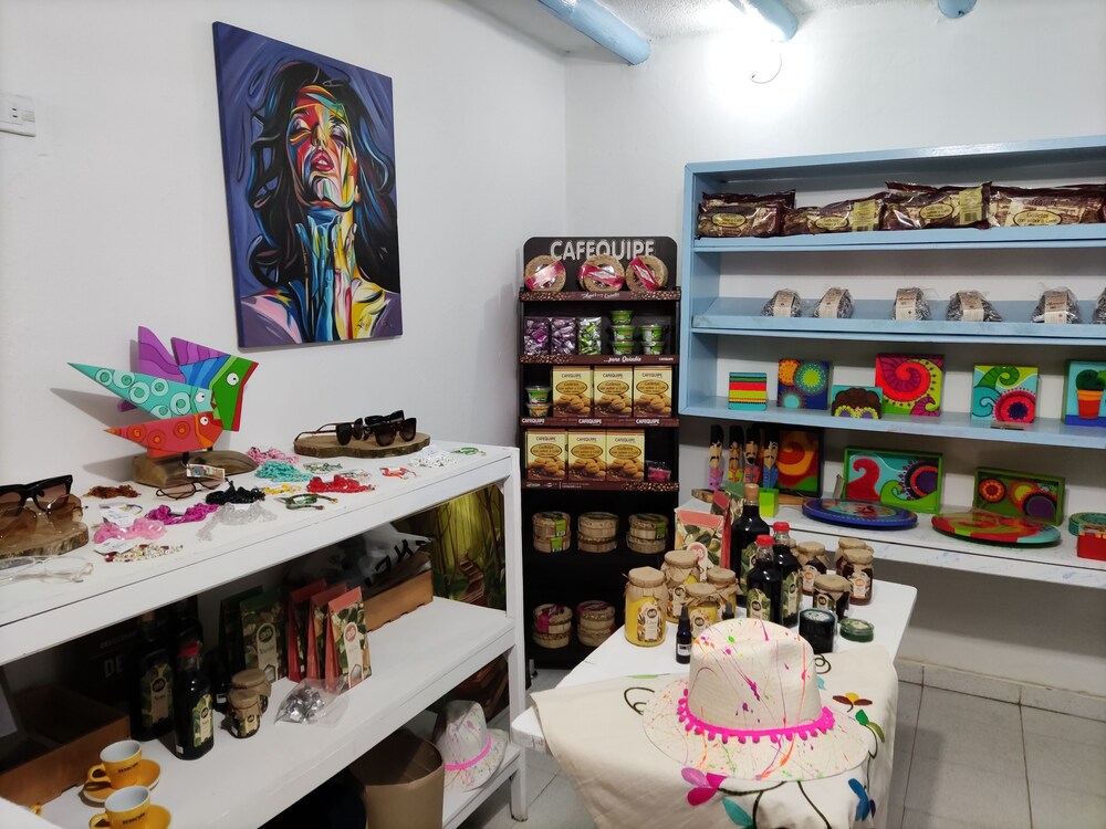 hotel laureles de la villa